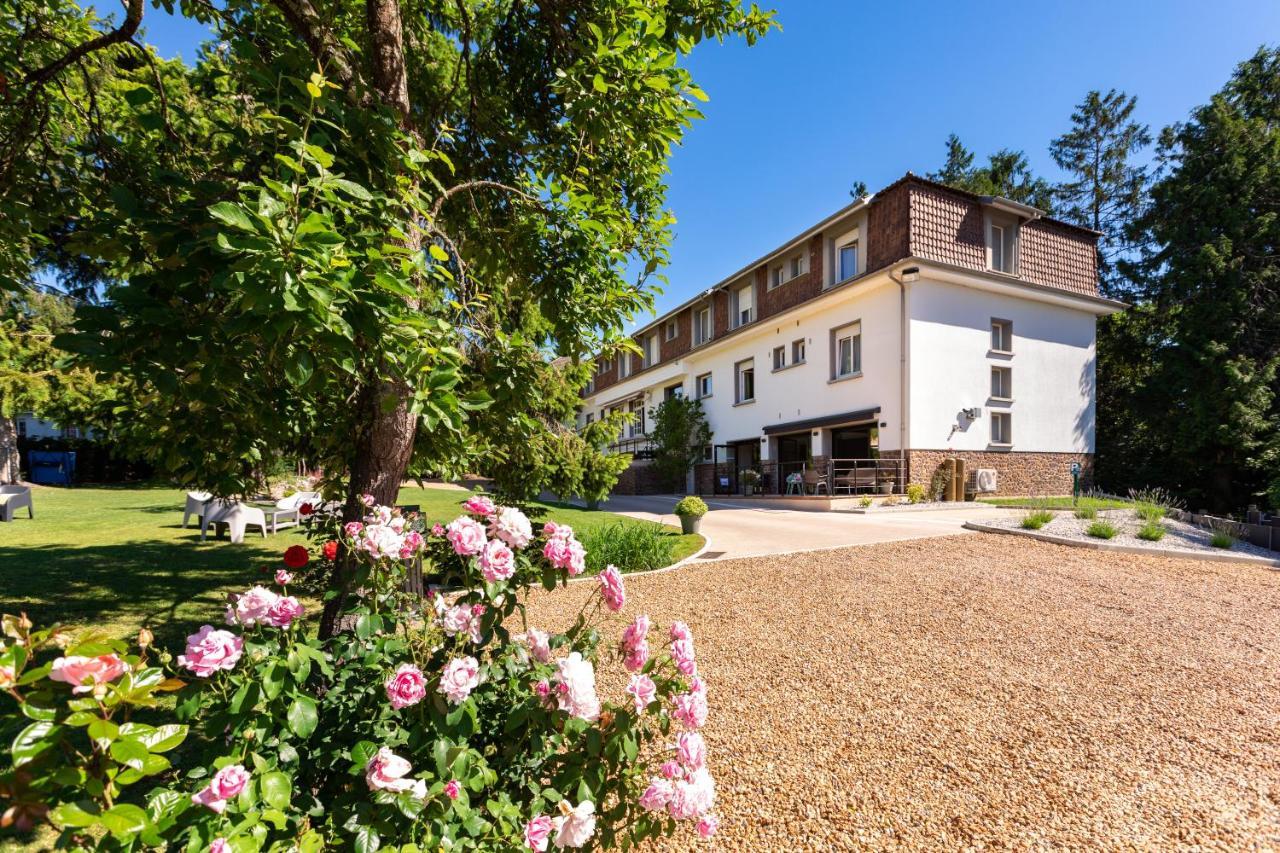 Hotel De La Pommeraie Ле-Ман Экстерьер фото